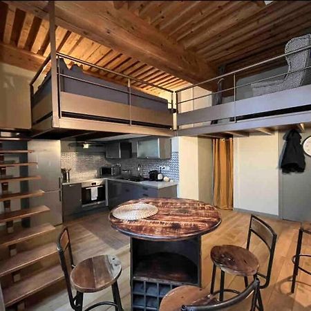 Chez Alam A Hotel De Ville Лион Экстерьер фото